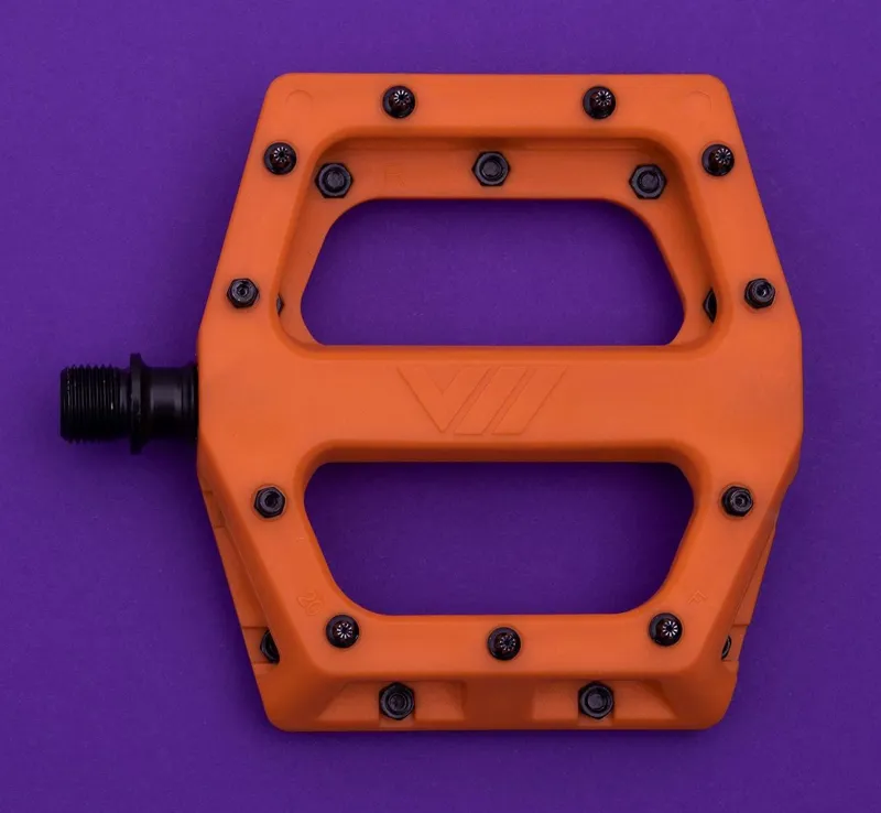 DMR V11 MTB Flat Pedals Orange-1