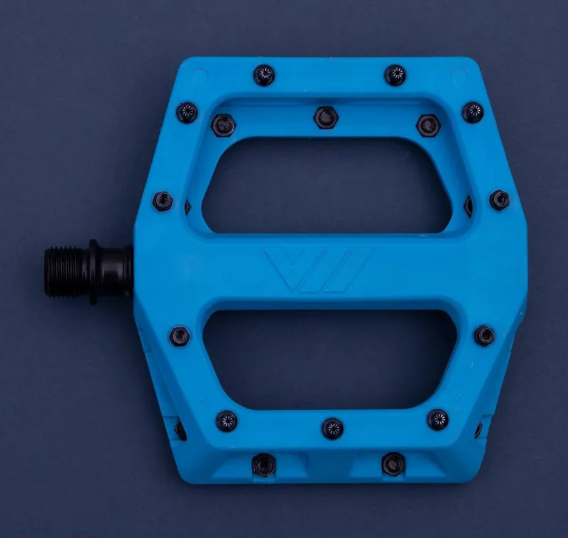 DMR V11 MTB Flat Pedals Blue-1