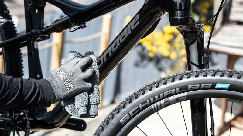 Muc-Off Miracle Shine Polish 500ml-2