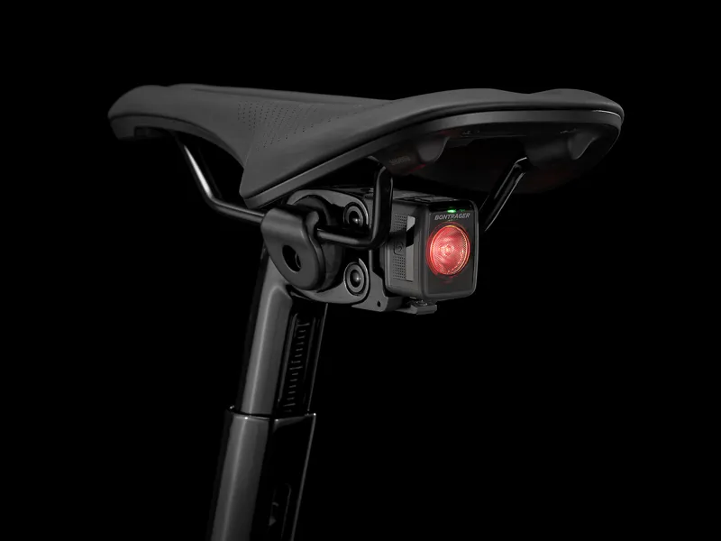 Trek Domane SLR 7 E Tap Road Bike 2021 Coral/Trek Black -6