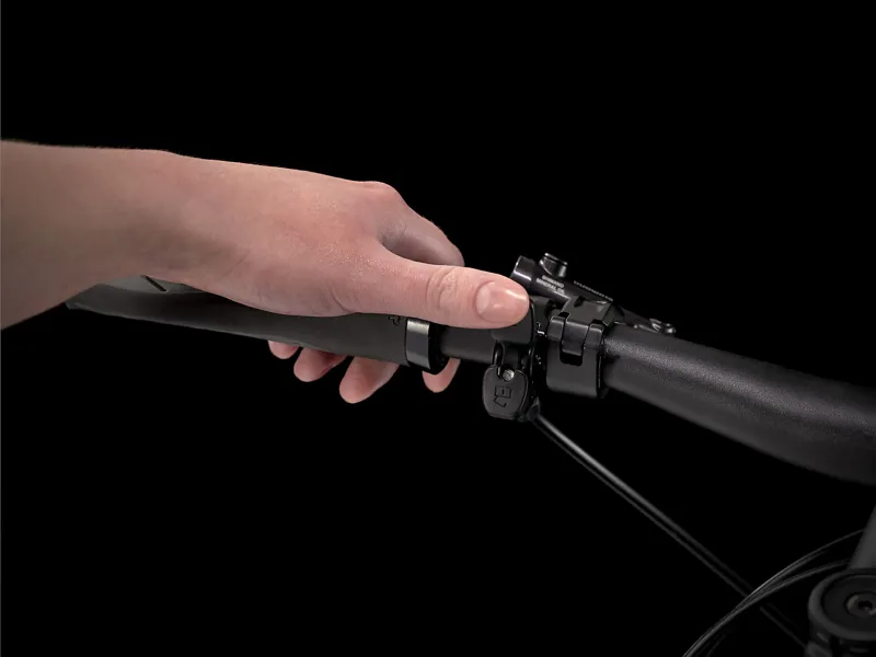 Trek Dual Sport 4 Hybrid Bike 2021 Trek Black-3