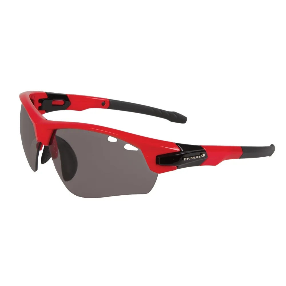 Image of Endura Char Sunglasses Red