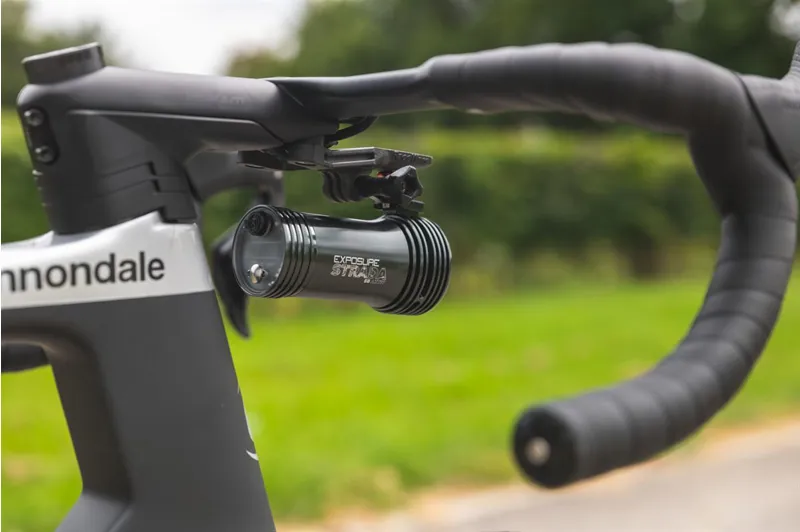 Exposure Strada MK11 Super Bright AKTIV Tech/Remote Switch Front Light Gunmetal Black-4