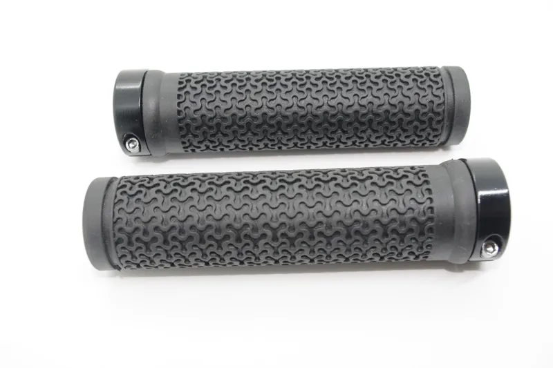 Frog Handlebar LockOn Grips 130mm Black/Black-1