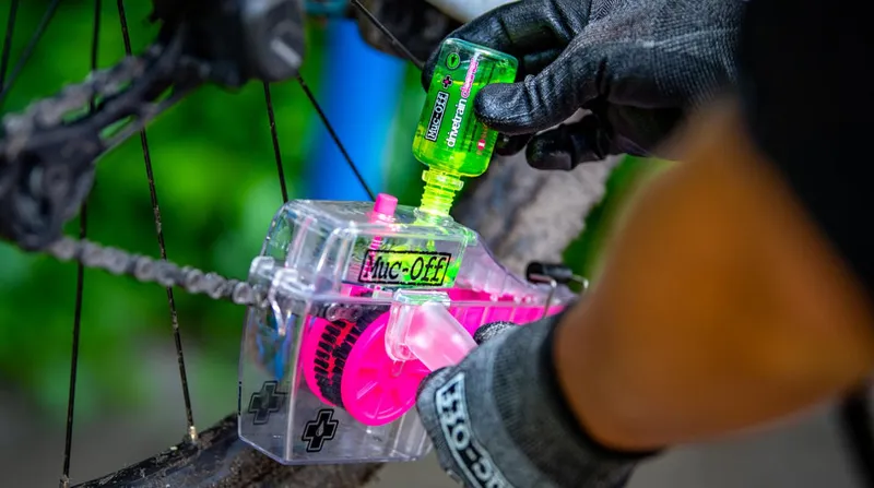 Muc-Off X-3 Dirty Chain Cleaner Machine-2