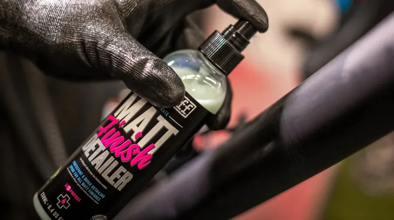 Muc-Off Matt Finish Detailer 250ml-2