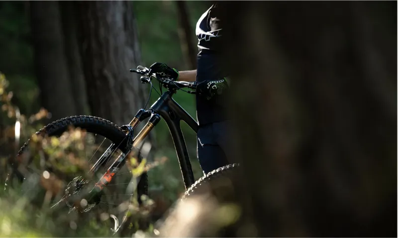 Hope HB130 XO1 Eagle Mountain Bike 2021Carbon/ Red-11