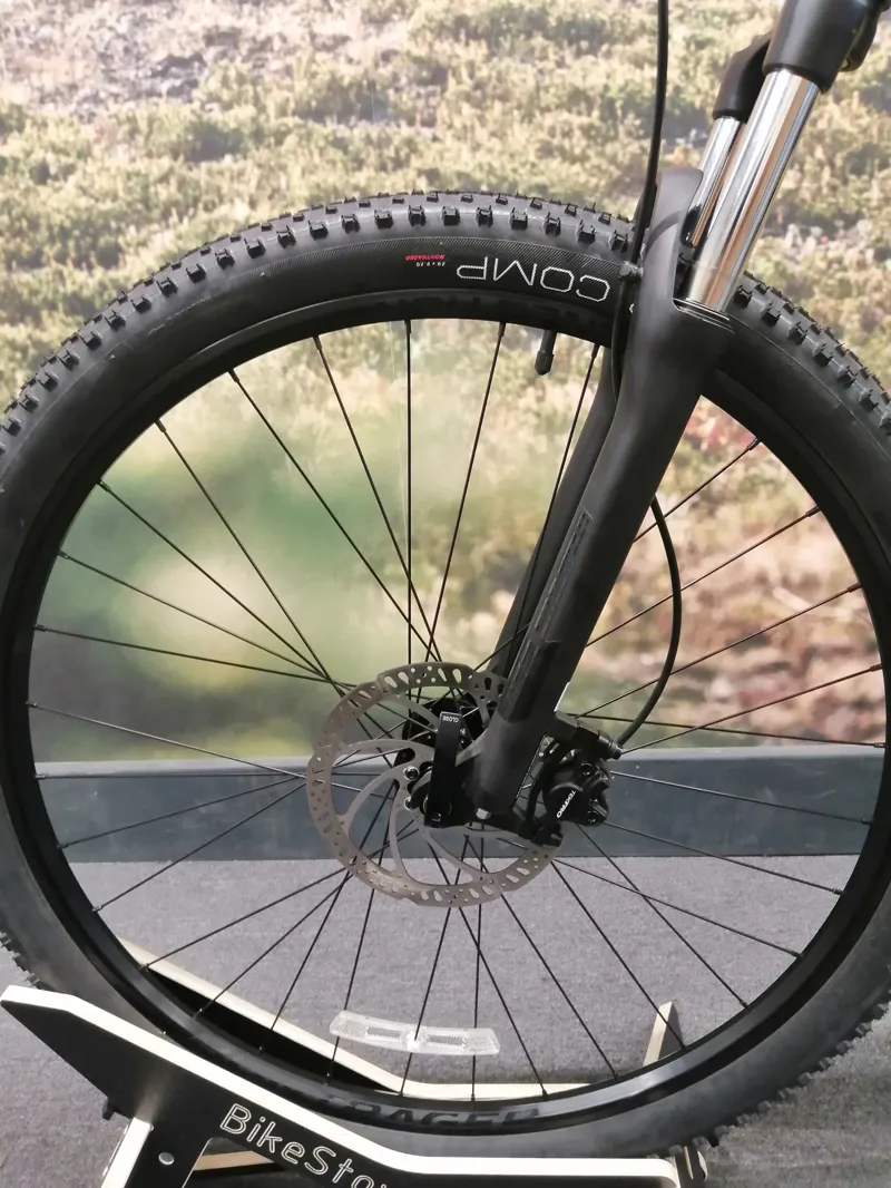 Second Hand Trek Marlin 5 Mountain Bike 2020 Dark Aquatic-2