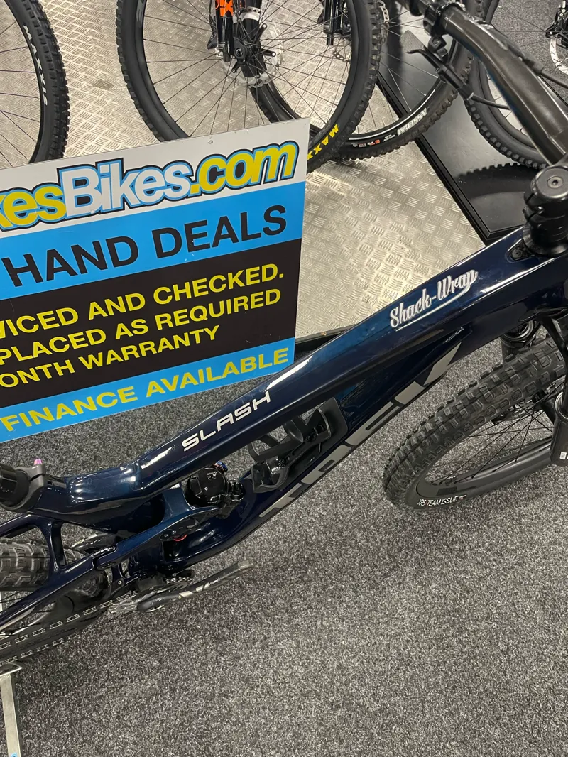 2nd Hand Trek Slash 9.9 XO1 Large Mountain Bike 2021 Carbon Blue Smoke-2