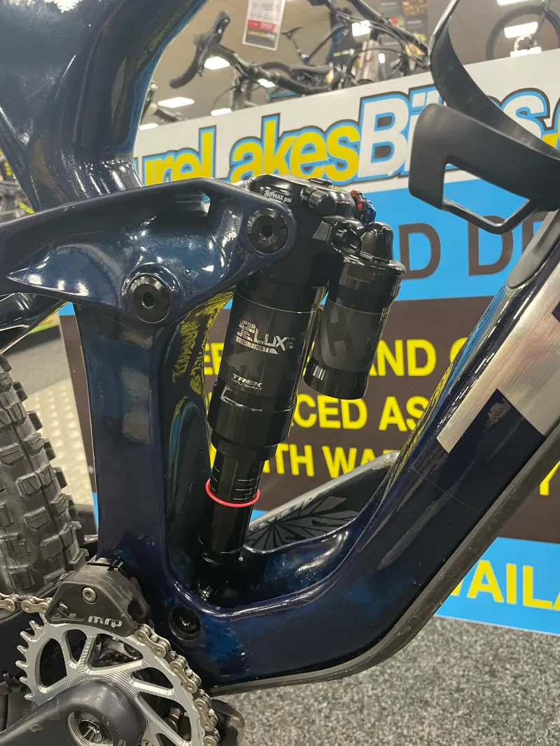 2nd Hand Trek Slash 9.9 XO1 Large Mountain Bike 2021 Carbon Blue Smoke-3