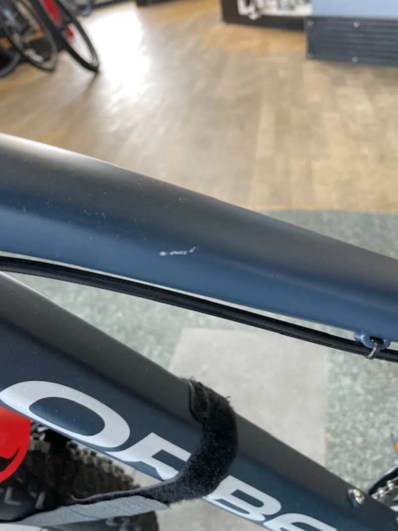 2nd Hand Orbea MX20 XC 20 Inch Kids Mountain Bike 2021 Bondi Blue/Bright red-3