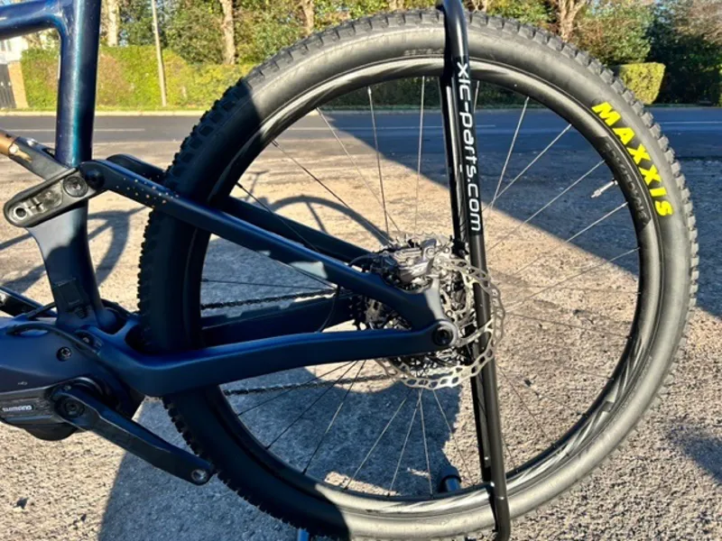 EX DEMO Orbea Rise M10 XL Electric Bike 2021 Coal Blue/Red Gold-6