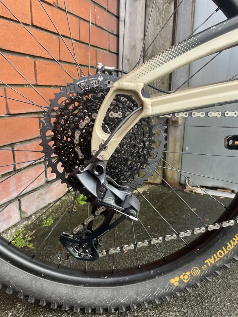 2ndHand Orange Alpine 6 XXL Mountain Bike 2021 Brown-3