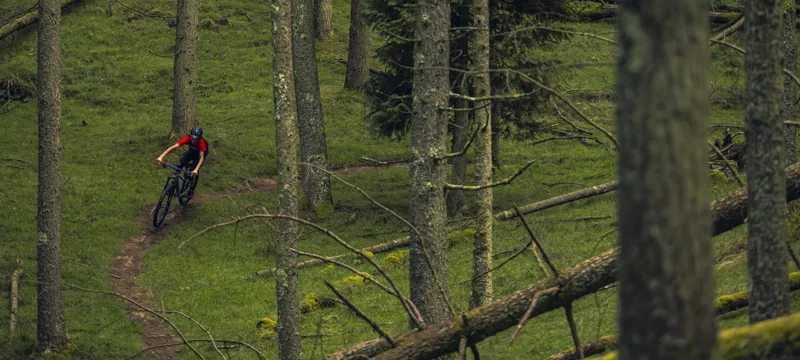 Orbea Laufey H20 24in Wheel Kids Mountain Bike 2022/23 Black/Rainbow-1