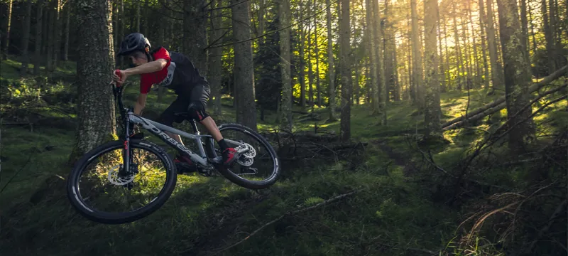 Orbea Laufey H20 27 Wheel Kids Mountain Bike 2022/23 Black/Rainbow-3