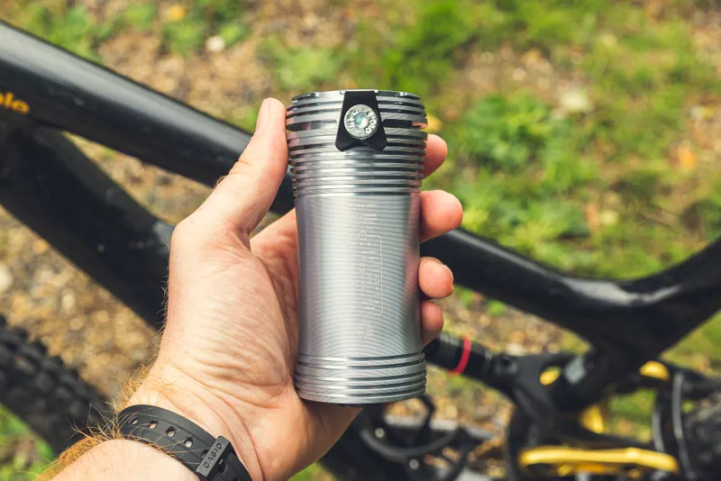 Exposure MaXx-D SYNC MK2 BT Remote and 35/31.8mm QR Bracket Front Light-6