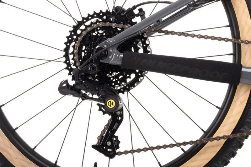 Nukeproof Cub-Scout 24 Sport Kids Bike 2021 Bullet Grey-9