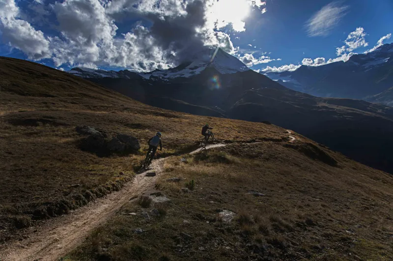 Nukeproof Giga 275 Elite 27.5 Mountain Bike 2021 Bullet Grey-10