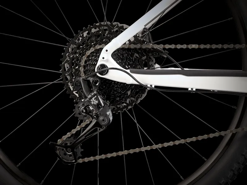 Trek Powerfly 5 Electric Hardtail Mountain Bike 2021 White/Gunmetal-9