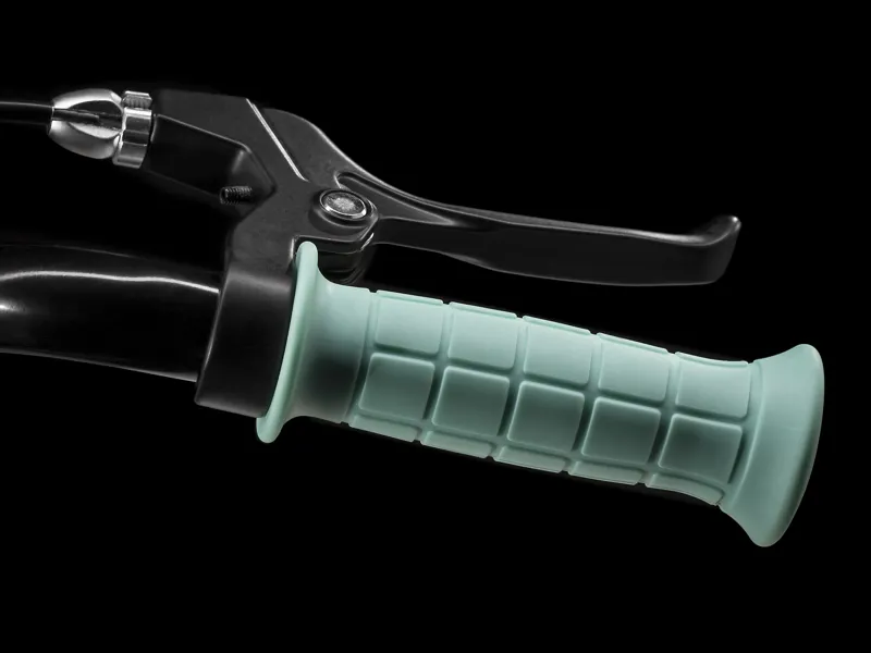 Trek Precaliber 16 Single Speed Girl Kids Bike 2021 Ultraviolet-5