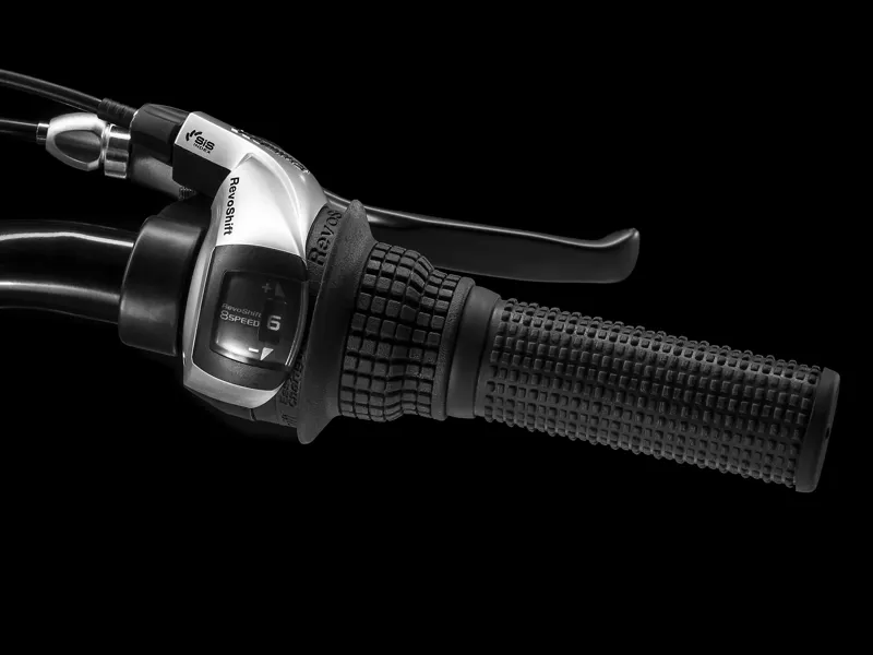 Trek Precaliber 24 8 speed Suspension Boys Kids Bike 2021 Red-5