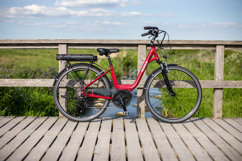 Batribike Nebula Step Thru Electric Bike 2021 Red-4