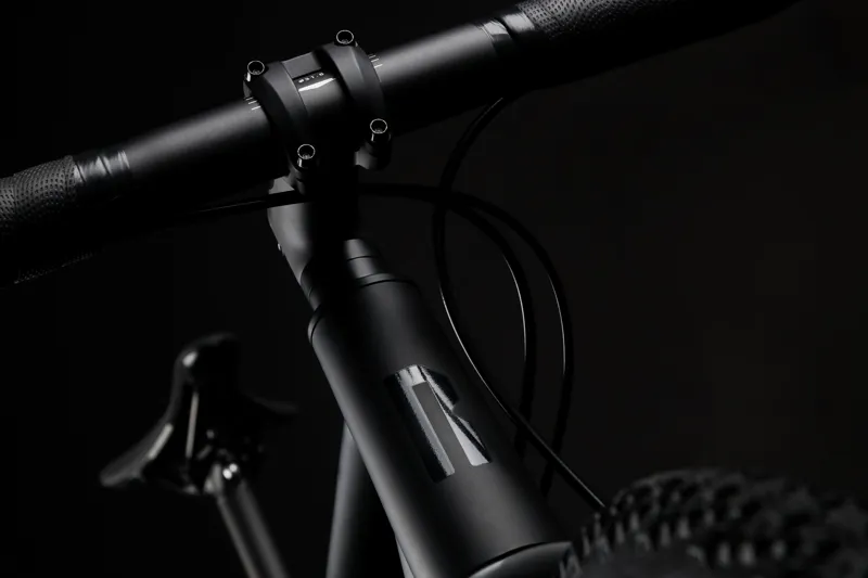 Rondo Ruut CF2 SRAM Rival 1 11Spd 700c Disc Gravel Bike 2021 Black-7