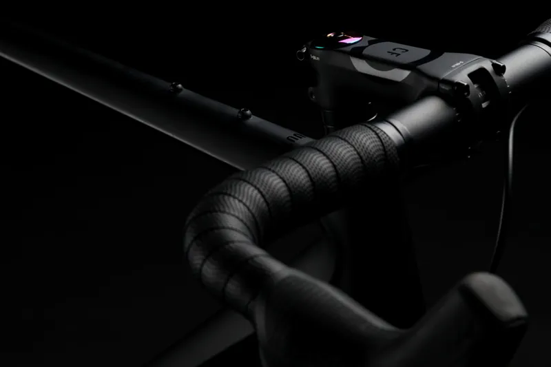 Rondo Ruut CF2 SRAM Rival 1 11Spd 700c Disc Gravel Bike 2021 Black-6