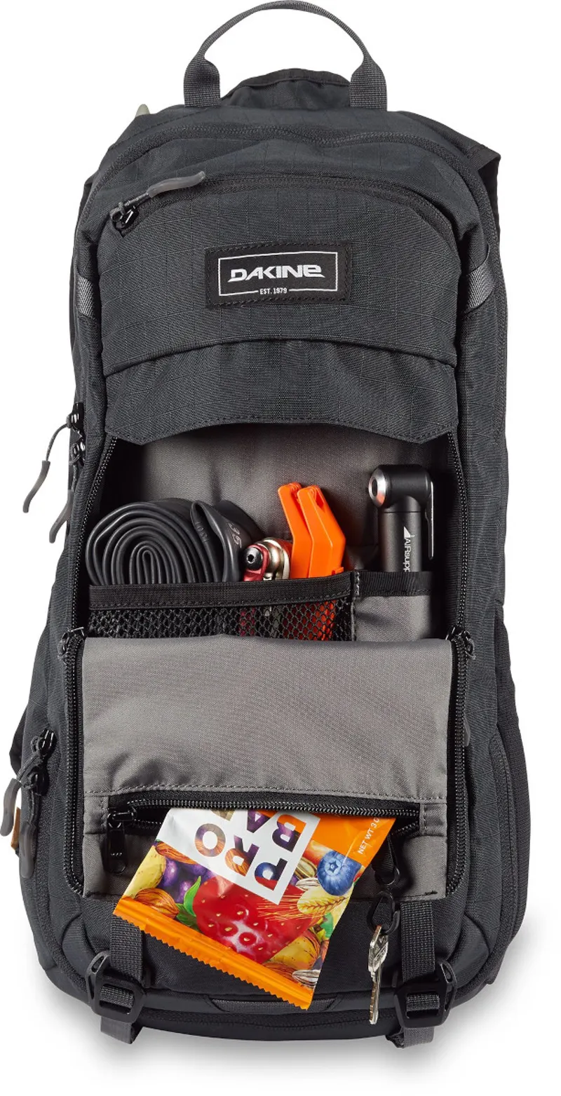 Dakine Syncline 12L Hydration Backpack Black-2