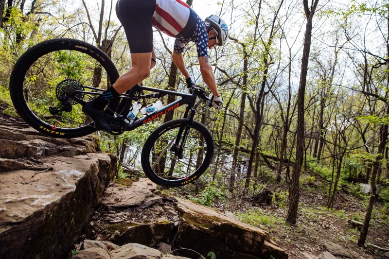 Santa Cruz Blur CC X01 AXS TR RSV 29er Mountain Bike 2022 Dark Matter-4