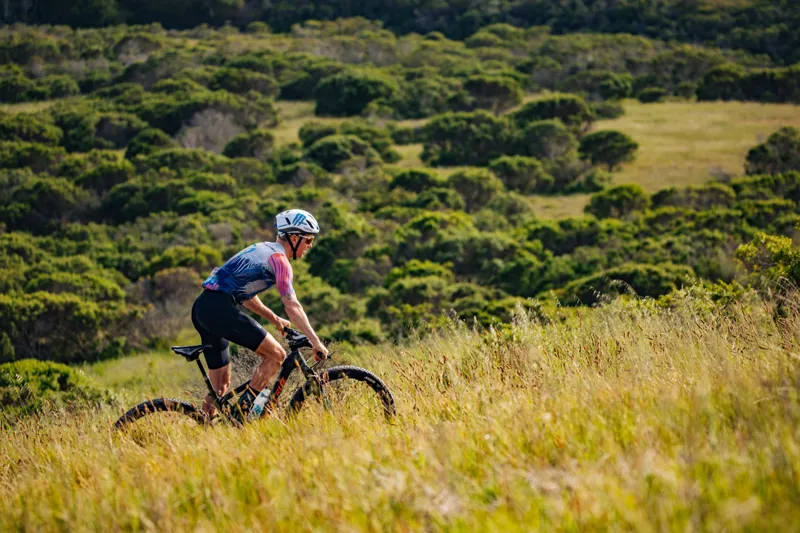 Santa Cruz Blur CC X01 AXS RSV 29er Mountain Bike 2022 Dark Matter-3