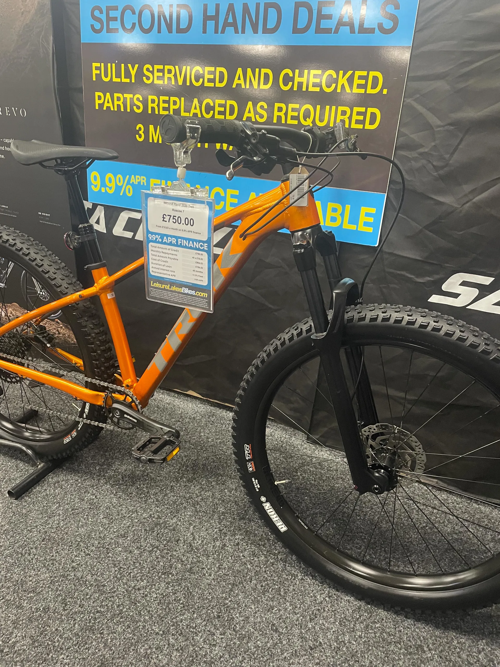 Trek Bikes Trek Roscoe Used Second Hand Trek Roscoe 2021 Orange Small