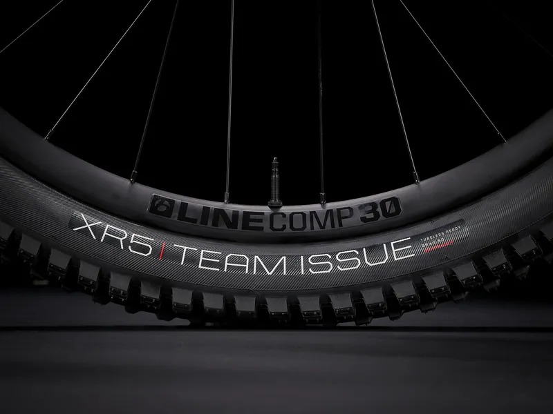 Trek Slash 7 29er Mountain Bike 2021 Teal /Nautical Navy Fade-8