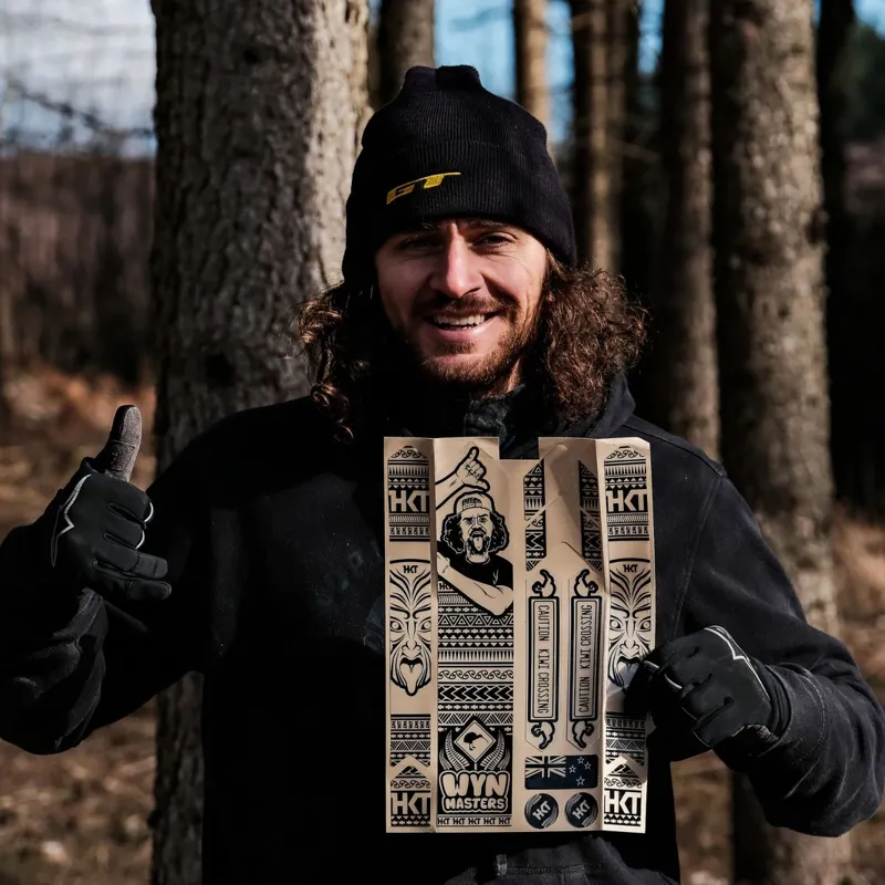 HKT Protect Wyn Masters Shaka XL Kit Frame Protection Black-1