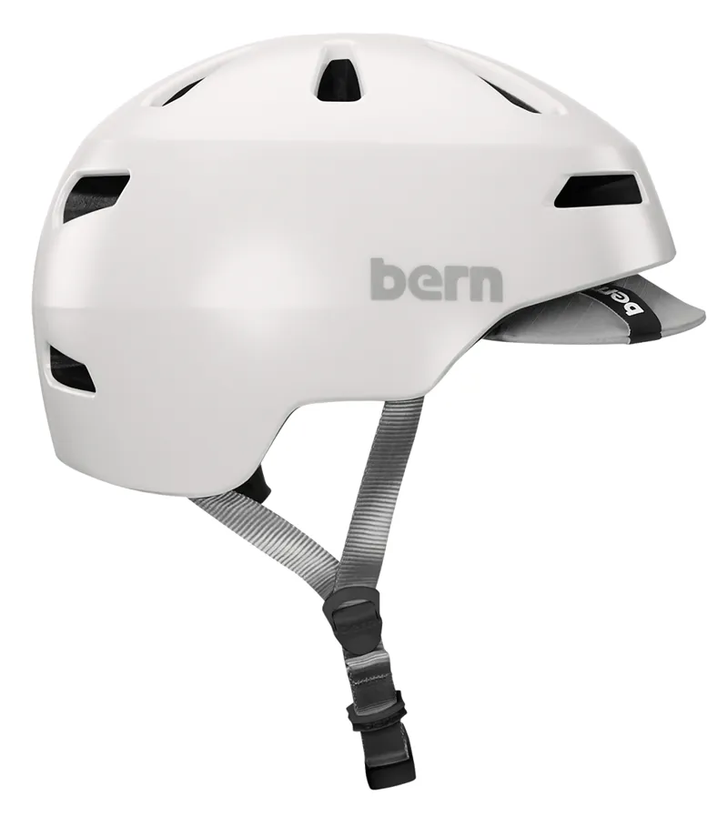 Bern Brentwood Commute Helmet with Visor LARGE White/White -1