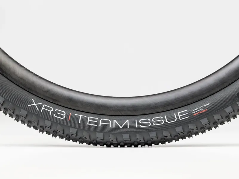 Bontrager XR3 29in Team Issue TLR Clincher Tyre Black-2