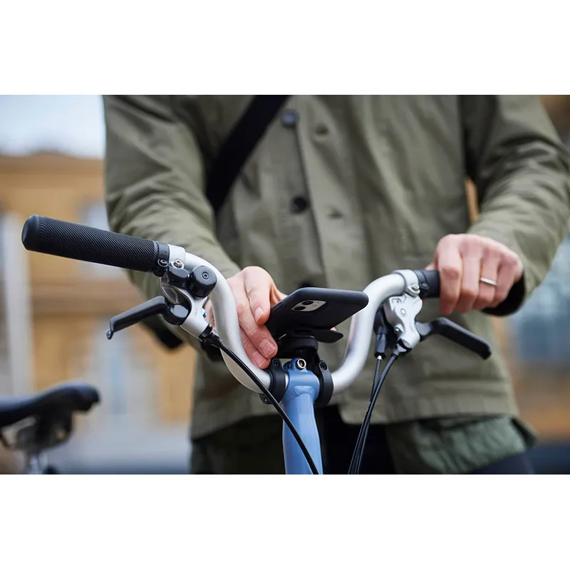 Brompton Quad Lock Phone Mount 25.4mm with Universal Adaptor-5