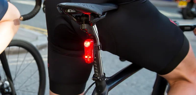 Cateye Sync Core and Sync Kinetic Bluetooth Connected Bike Light Set-5