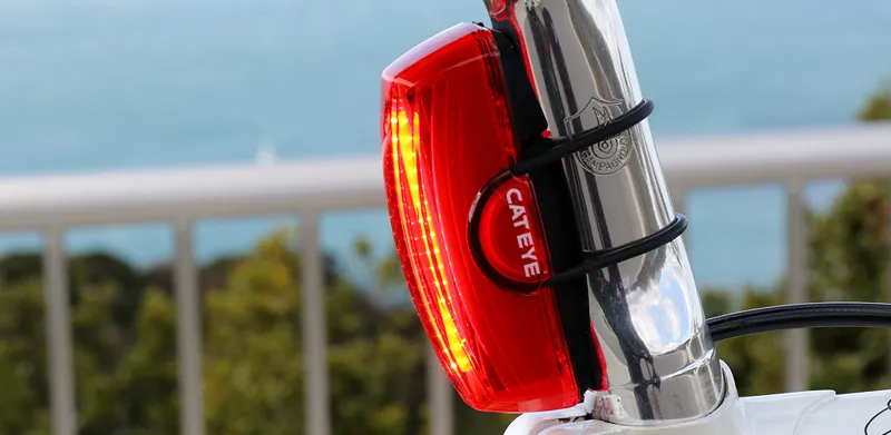 Cateye Rapid X USB Rechargeable Rear Light-1