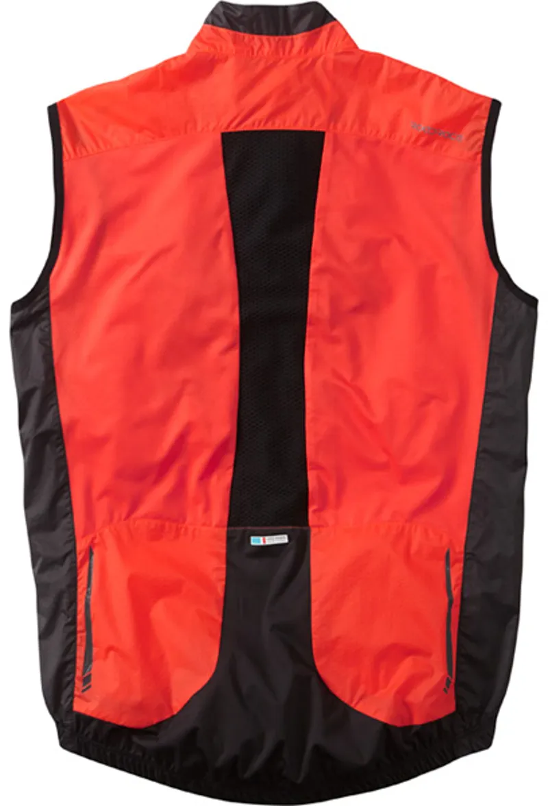 Madison Road Race Premio Windproof Shell Gilet Chilli Red-1