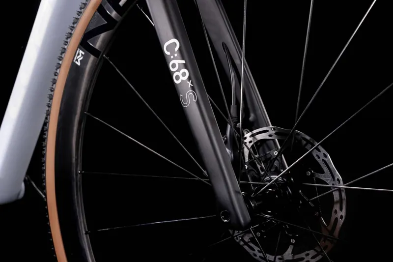 Cube Cross Race C68X SLT 12-Speed Carbon Cyclo Cross Bike 2022 Frost White/Orange-7