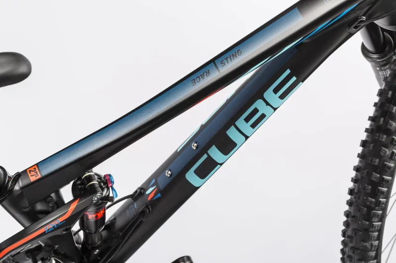 Cube Sting WLS 120 Race 27.5 Womens Mountain Bike 2016 Black/Blue-3