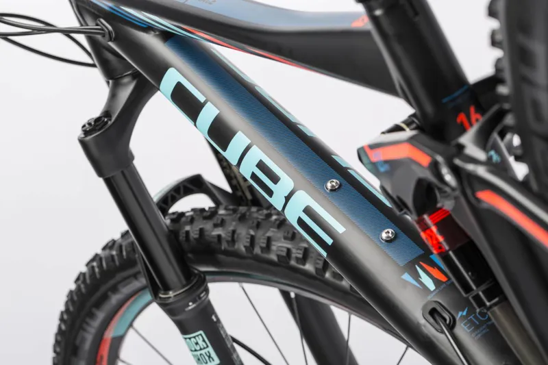 Cube Sting WLS 120 Race 27.5 Womens Mountain Bike 2016 Black/Blue-5