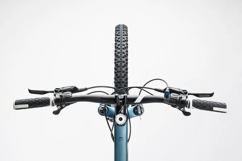 Cube Access WLS Race Womens Hardtail Mountain Bike 2017 Lindgreen/blue-2