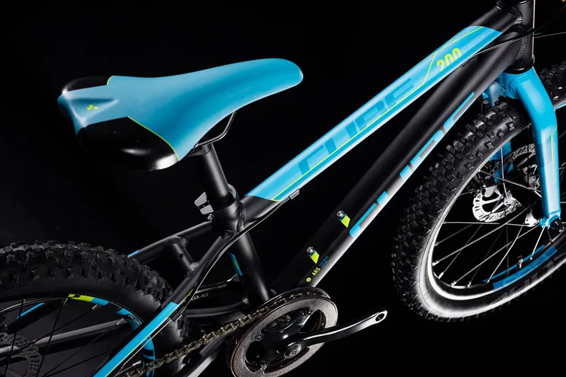 Cube Acid 200 Disc 20in Wheel Kids Bike Black/Blue/Kiwi-6