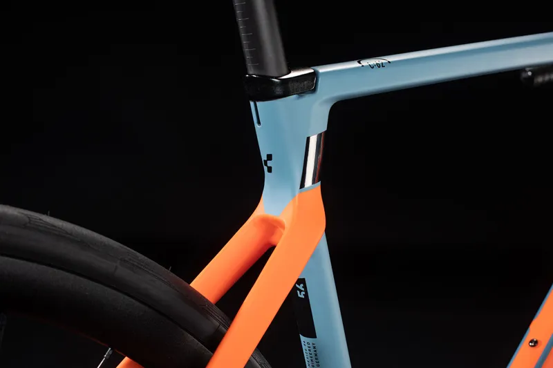 Cube Agree C:62 Race Disc Ultegra Carbon Road Bike 2020 Grey/Orang-3