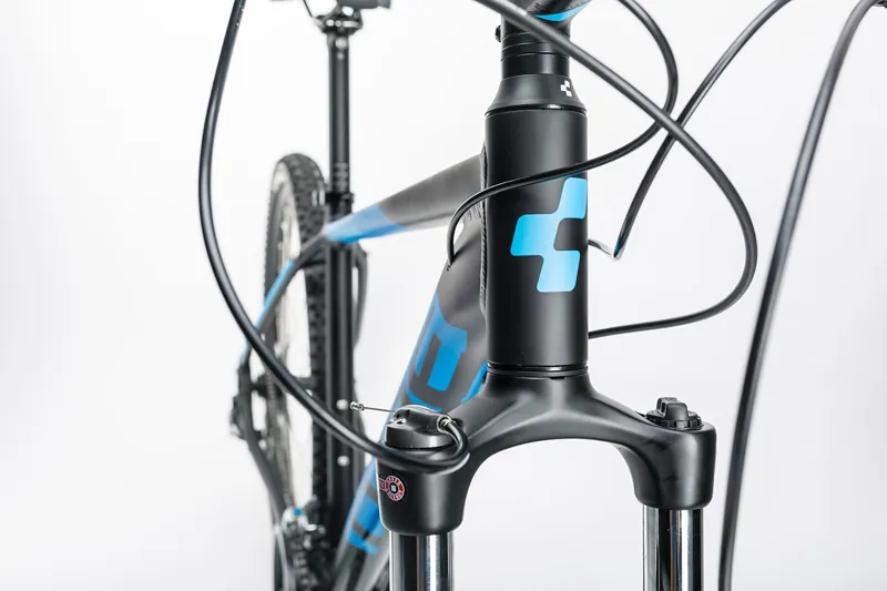 Cube Aim Race Hardtail Mountain Bike 2017 Black/Blue-4