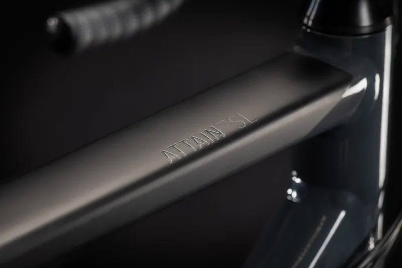 Cube Attain SL 105 11 Speed AL Road Bike 2021 Grey/Black-3