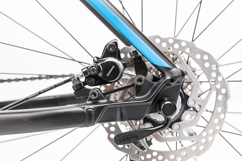 cube attention black blue