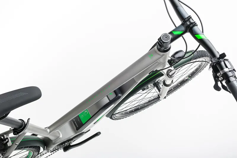 Cube Cross Hybrid Race Allroad 500 Electric Bike 2017 Silver/Green-2